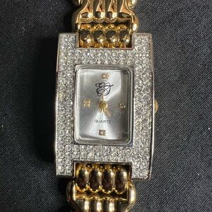 Elizabeth Taylor White Diamonds Quartz Gold Toned Ladies 7” Watch
